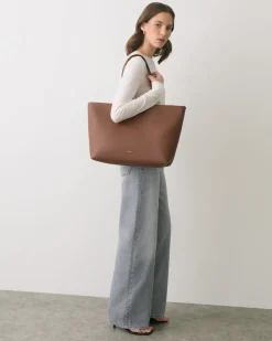 Classic Easy Tote