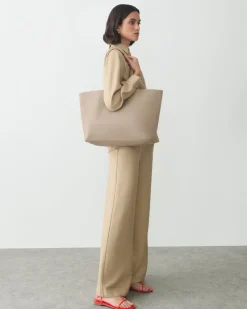 Classic Easy Tote