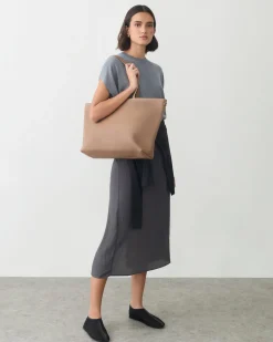 Classic Easy Zipper Tote