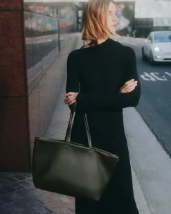 Classic Easy Zipper Tote