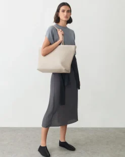 Classic Easy Zipper Tote