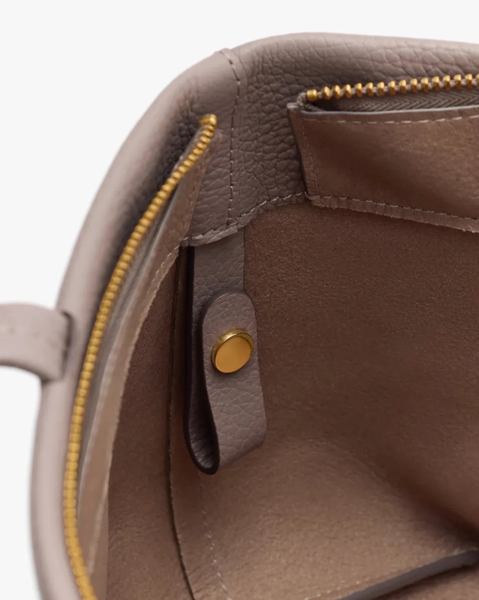 East West Easy Tote