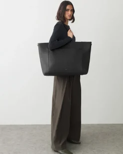 Easy Voyager Bag
