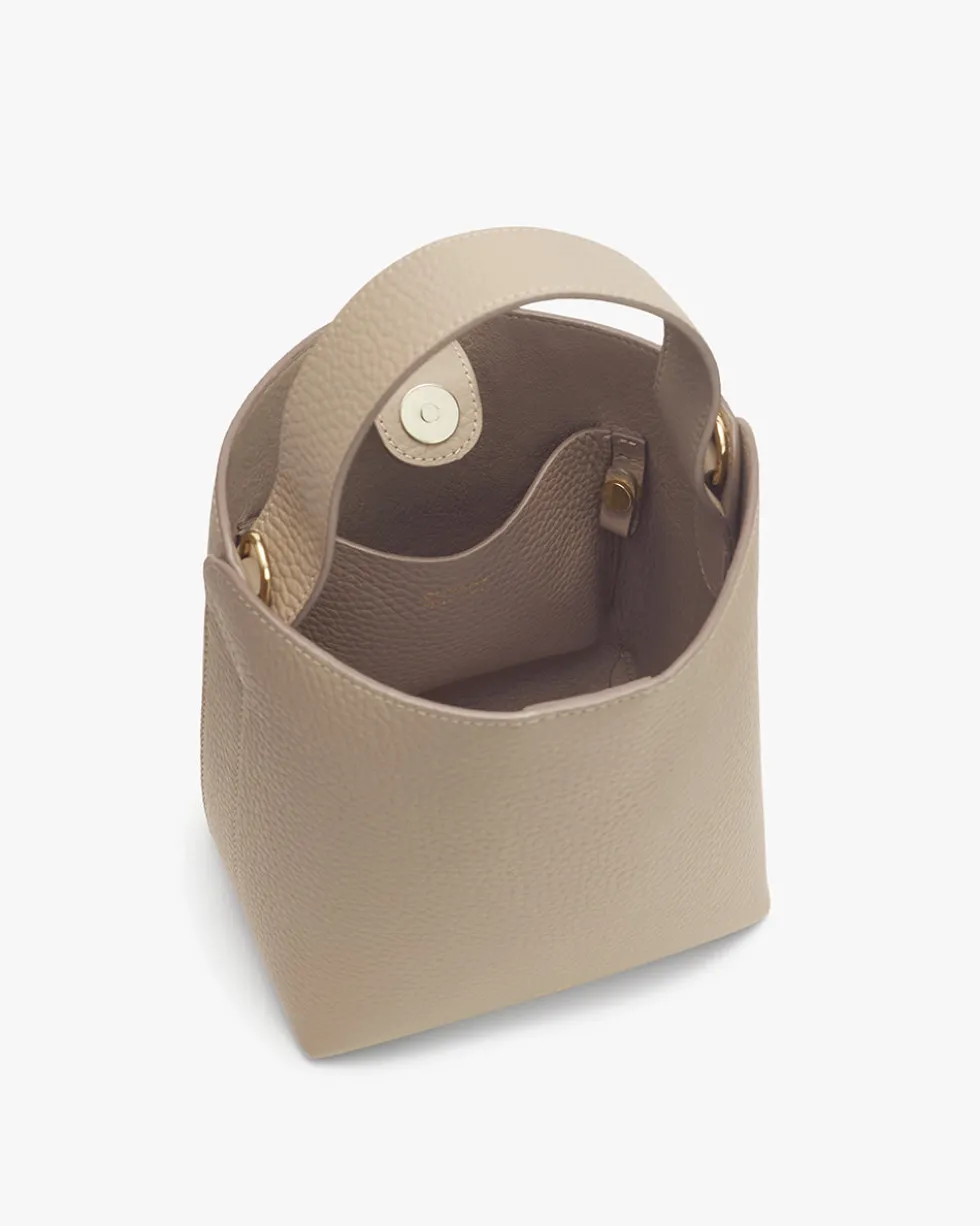 Mini Linea Bucket Bag