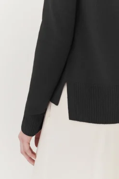 Single-Origin Cashmere Scoop Neck Sweater