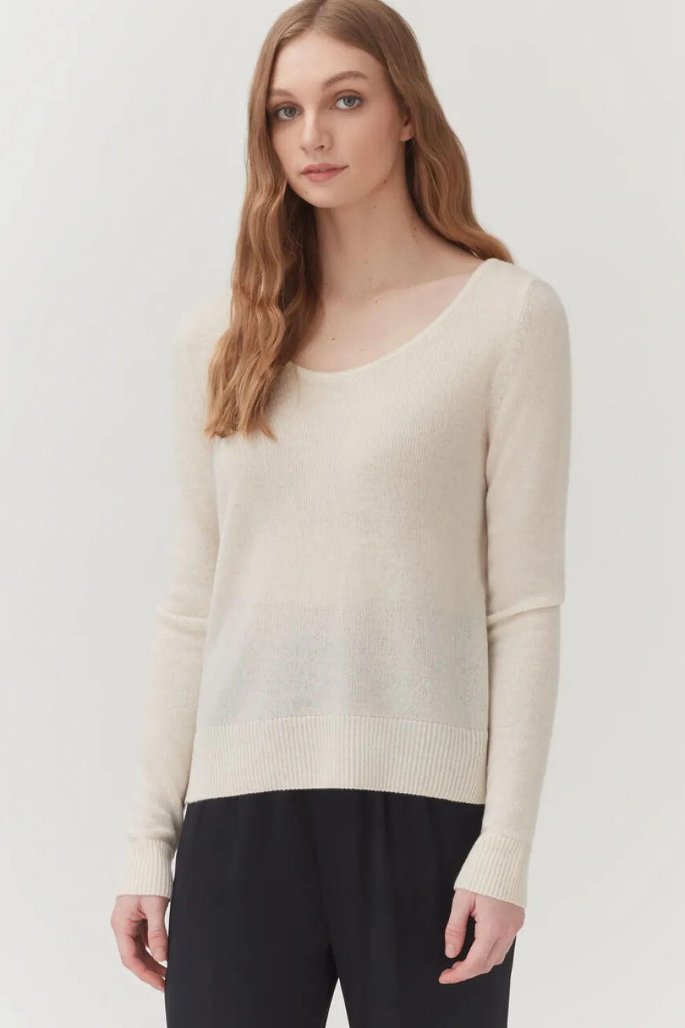 Single-Origin Cashmere Scoop Neck Sweater