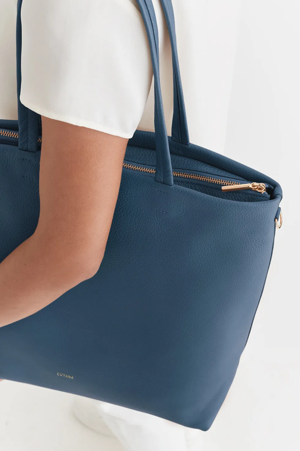 Small Easy Zipper Tote