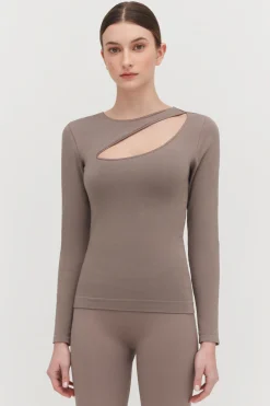Stretch Long Sleeve Tee