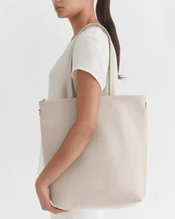 Tall Easy Zipper Tote