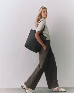 Tall Easy Zipper Tote