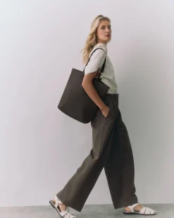 Tall Easy Zipper Tote