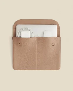 Tech Carryall 16-inch