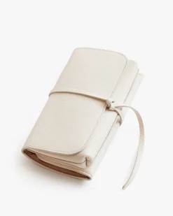 Travel Beauty Roll