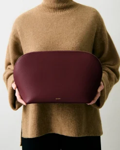 Voyager Travel Case