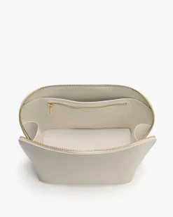 Voyager Travel Case